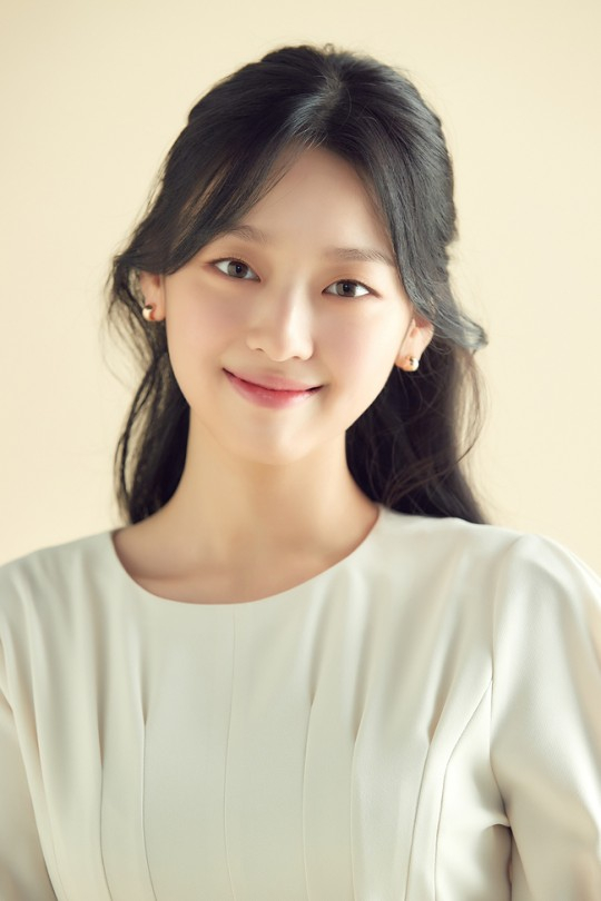 韩国女艺人李秀敏确定出演tvn新周一周二剧闪亮的西瓜