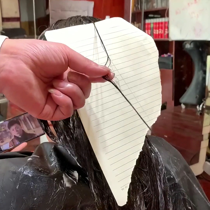 医用夹板怎么软化理发店拉直头发的步骤了解一下,看完你就知道软化和拉直的区别了_新闻资讯_第3张_活检穿刺产品网 医用夹板怎么软化理发店拉直头发的步骤了解一下,看完你就知道软化和拉直的区别了_https://www.jmylbn.com_新闻资讯_第3张