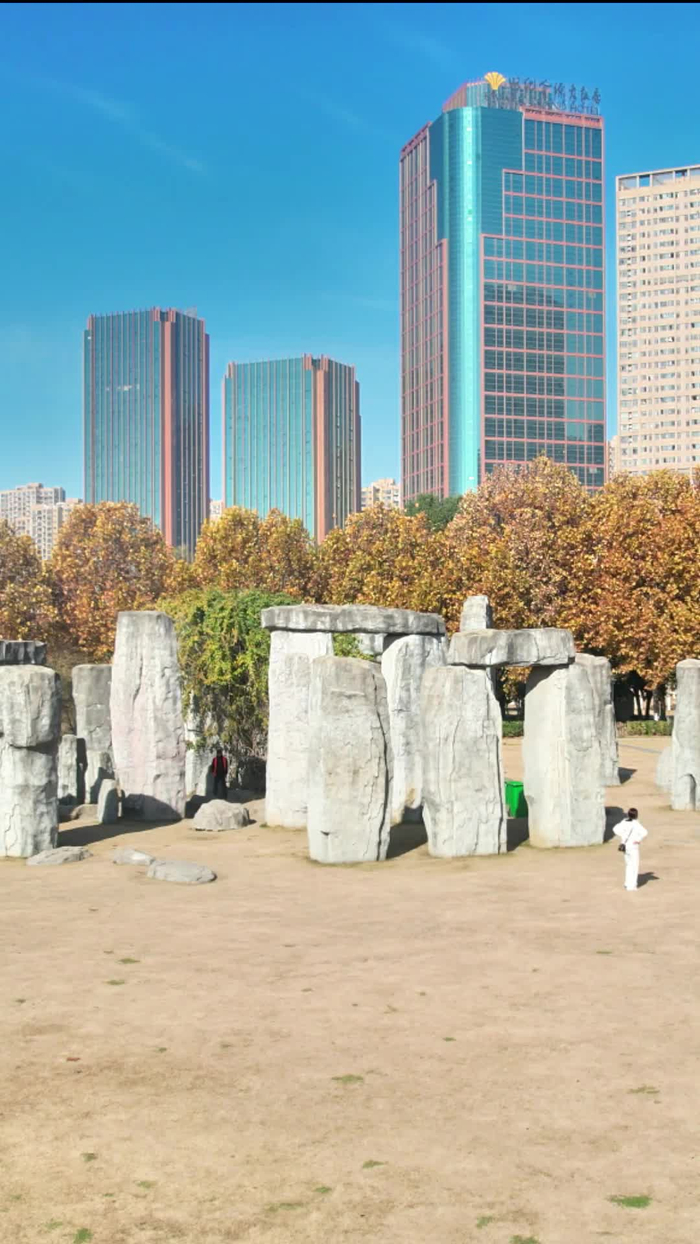航拍合肥长丰北城巨石阵广场