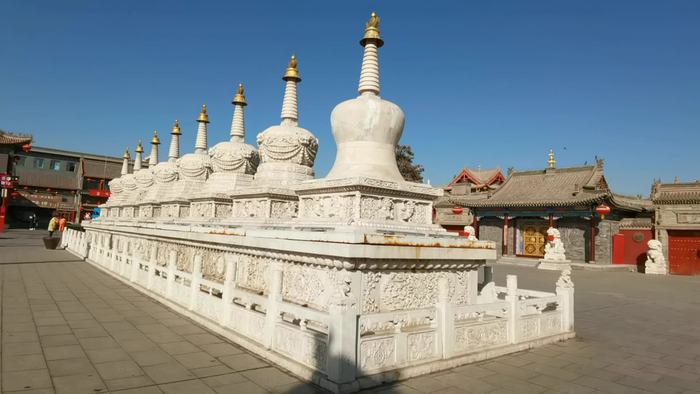 呼和浩特大昭寺前释迦八塔,原创视频