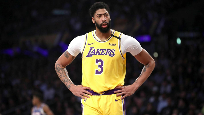 神挡杀神浓眉狂砍41分40板5助4帽湖人剑指总冠军