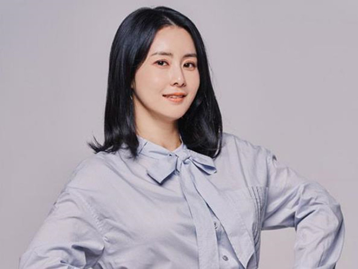 主离世,女二离婚,小配角终成实力咖