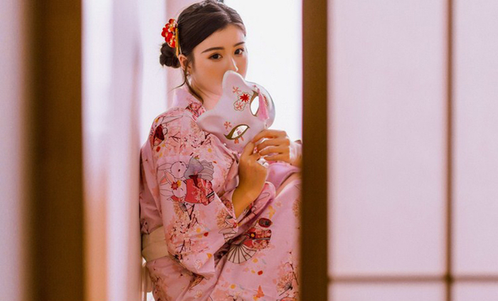 精致美少女头戴面具自信可爱优雅唯美写真