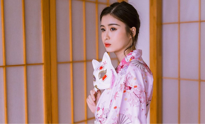 精致美少女头戴面具自信可爱优雅唯美写真