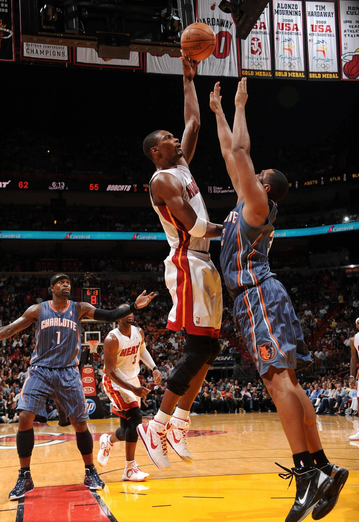 热火三巨头老龙王波什nba生涯砍下44分22篮板随老詹2个冠军