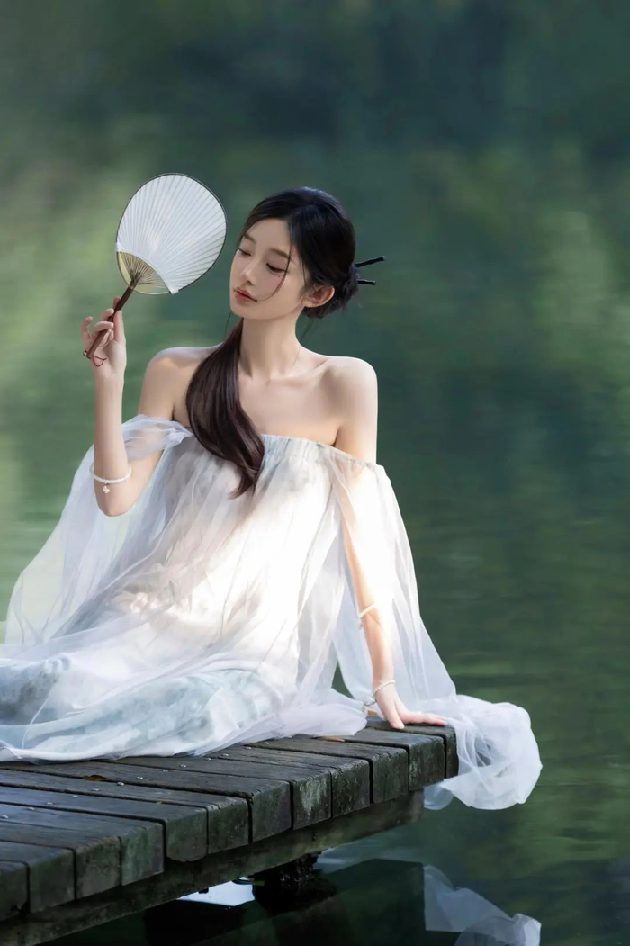 江南古韵香肩美人青春优雅唯美写真