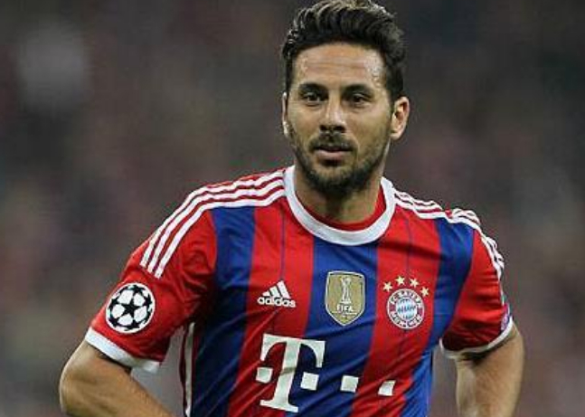 接受邀请,拜仁名宿皮萨罗上任中国新岗位,重回绿茵,薪资曝光