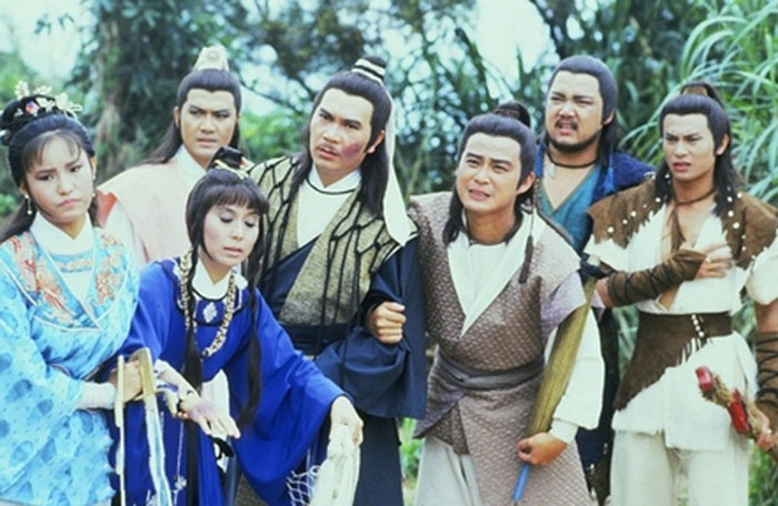 TVB老剧《神剑魔刀》剧照：本为捧星之作，却没一个红起来