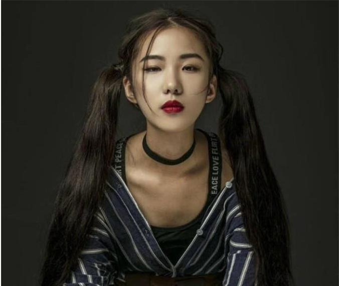 变形记:谁还记得“巨婴”刘思琪?16岁还要喂饭,现在成了这样