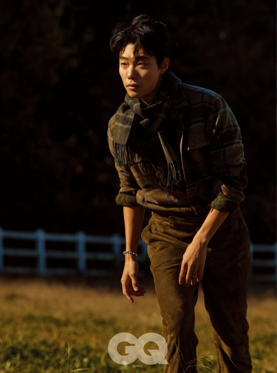 韩国艺人柳俊烈最新杂志写真曝光|柳俊烈|韩国艺人|杂志_新浪新闻