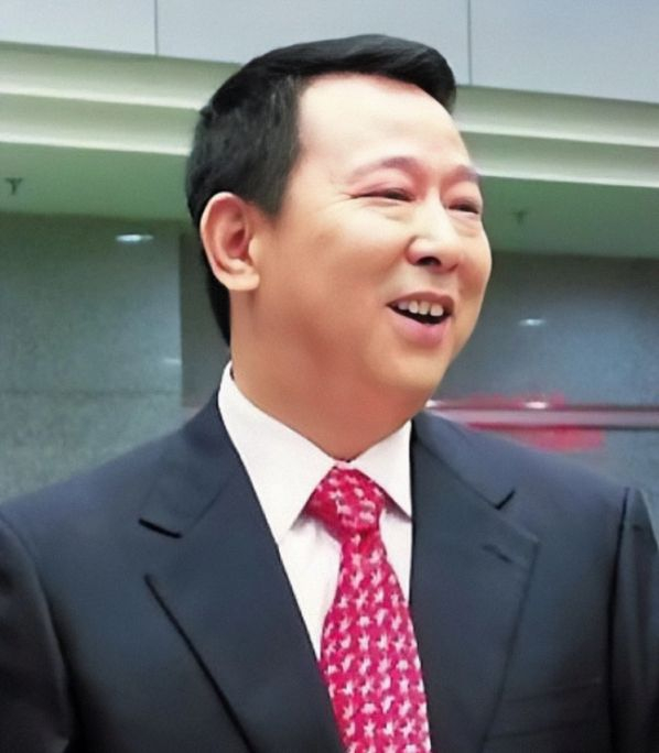 为汶川捐5000万的刘汉：表面慈善家背地黑老大，法庭上哭得像娃娃