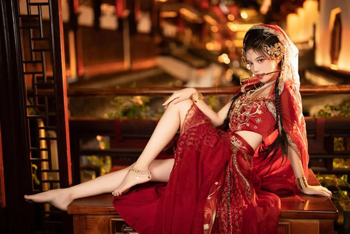 西域舞娘魅力可爱自信优雅唯美写真