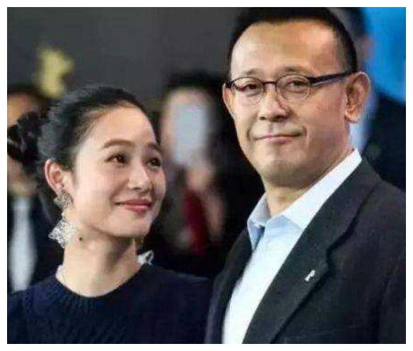 姜文和姜武兄弟2在口味上有什么区别看看他们的妻子