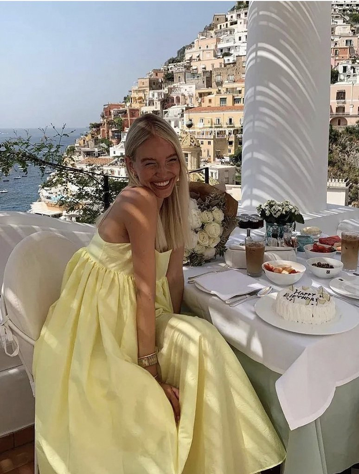 慵懒随性和性感浪漫在南法风穿搭这里都能allin