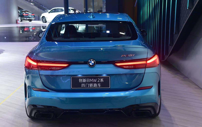 预售价格27万元起新款宝马2系四门轿跑正式亮相
