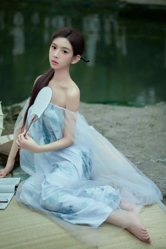 古韵少女优雅可爱自信清秀唯美写真