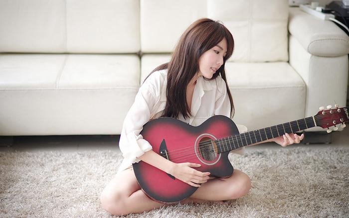 无敌可爱少女悠闲居家素颜生活写真