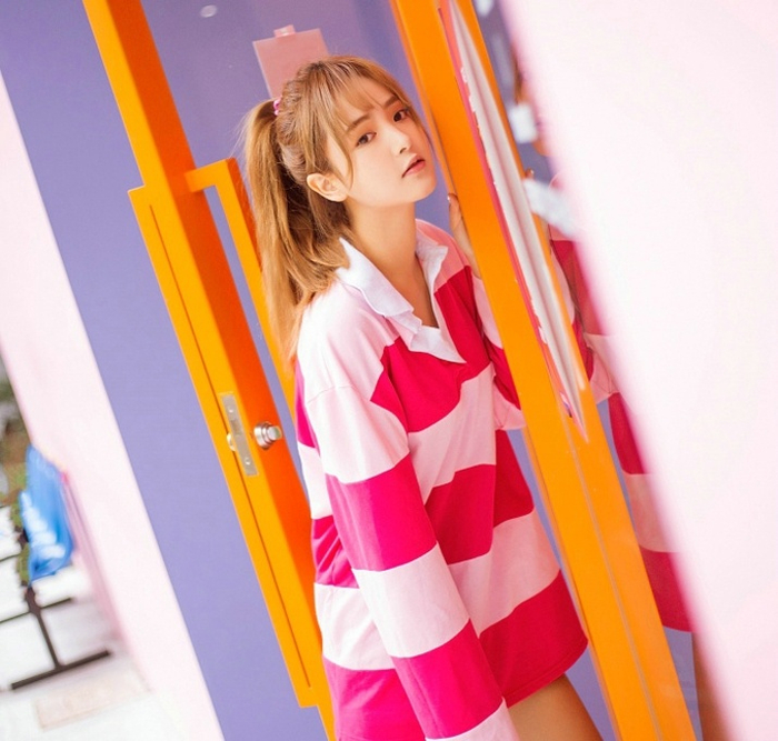 气质美少女靓丽迷人养眼唯美优雅写真