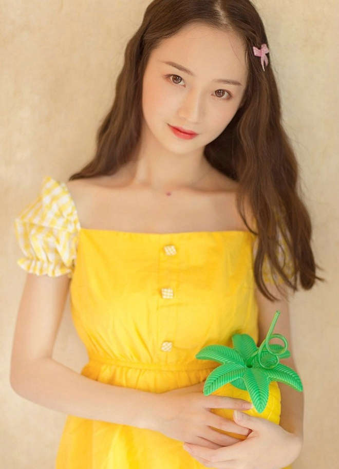 清纯女孩美妙假期清新阳光甜美生活写真