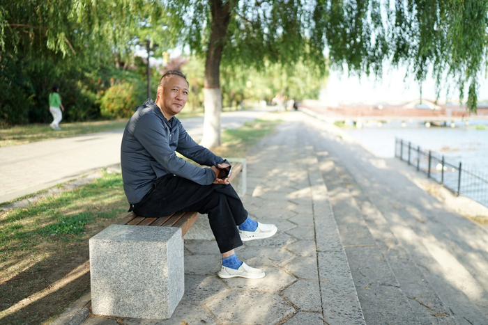 "长大肯定搁铁路上干了,结果一家伙给弄到市里了.