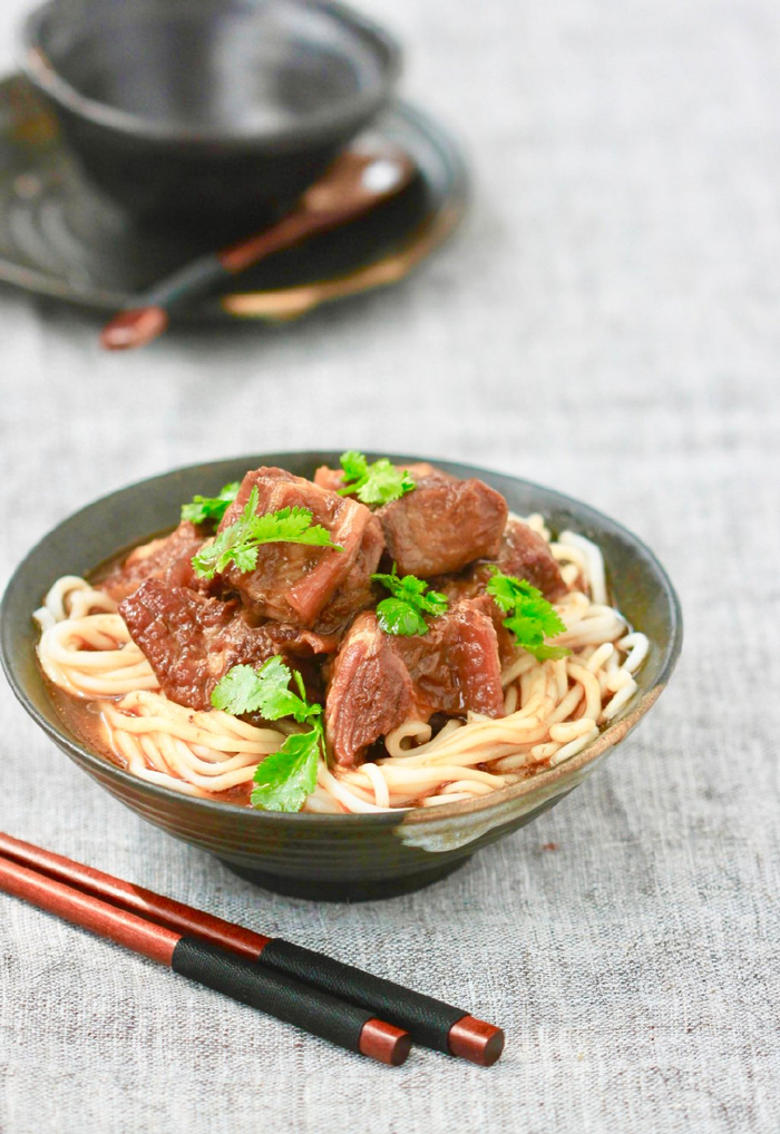在感染新型冠状病毒以后,也可以适当的吃一些牛肉,可以提供人体所需要