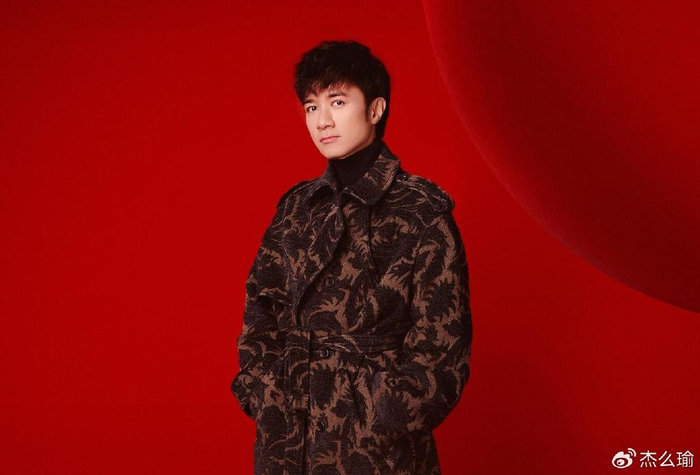 韩红周深的不同排练态度惹争议谁对谁错宋亚轩的态度一目了然