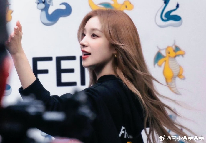 要知道这可是宋雨琦在没有正式solo的情况下取得的成绩,在spotify音源