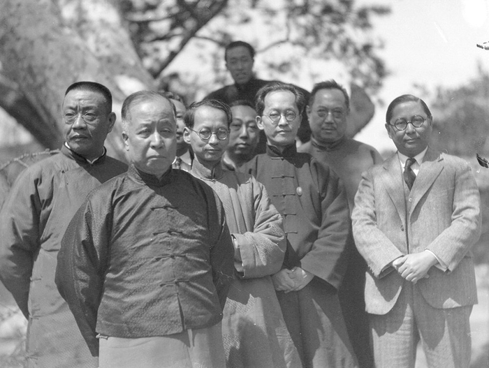 胡汉民和蒋介石的恩恩怨怨|国民党|广东籍|汤山|许崇智|番禺_新浪新闻