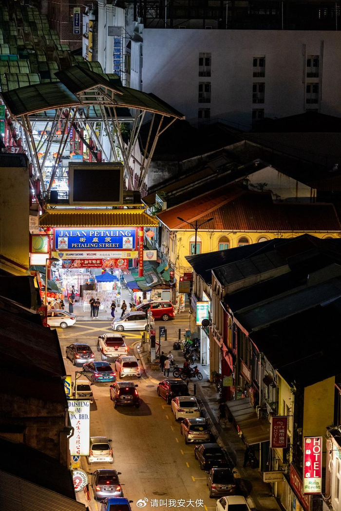 吉隆坡的茨厂街,曾经是马来西亚最古老和最有名的唐人街之一,现在已经