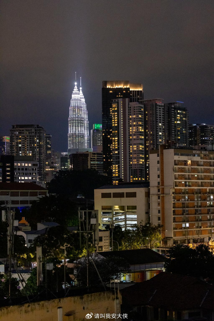 吉隆坡的茨厂街,曾经是马来西亚最古老和最有名的唐人街之一,现在已经