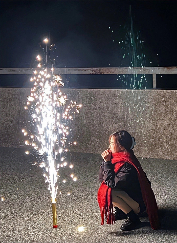 新年烟花拍照姿势学起来