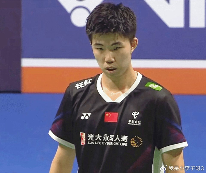 国羽4胜2负!何冰娇2-1逆转,翁泓阳苦战3局逆转,石宇奇迎战师弟
