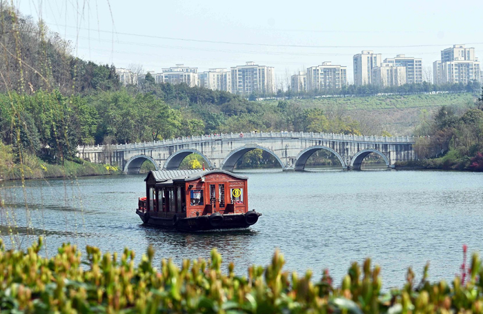 重庆市渝北区园博园繁花似锦|渝北区|园博园|打卡_新浪新闻
