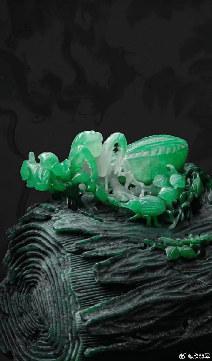 翡翠摆件,满满艺术气息