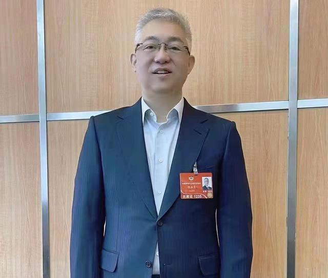 两会·TA说｜张懿宸委员：挖掘数据资产价值 打造数字经济驱动力__财经头条__新浪财经