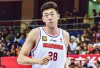 广东酝酿2换1交易，杨鸣回辽宁，山西主帅下课，新疆中锋领结婚证