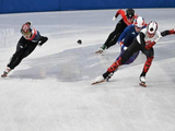 韩国短道再起内讧！场下又亲又抱秀友情，场上阴招毁掉夺金大热门