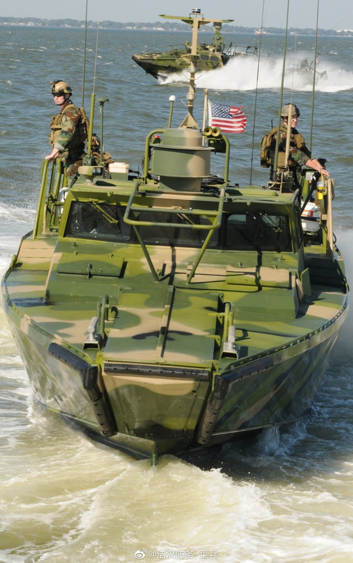 Cb90 Protector Rws CB90型快速攻击艇(英语:CB90 Class Fast Assault Craft,瑞典语