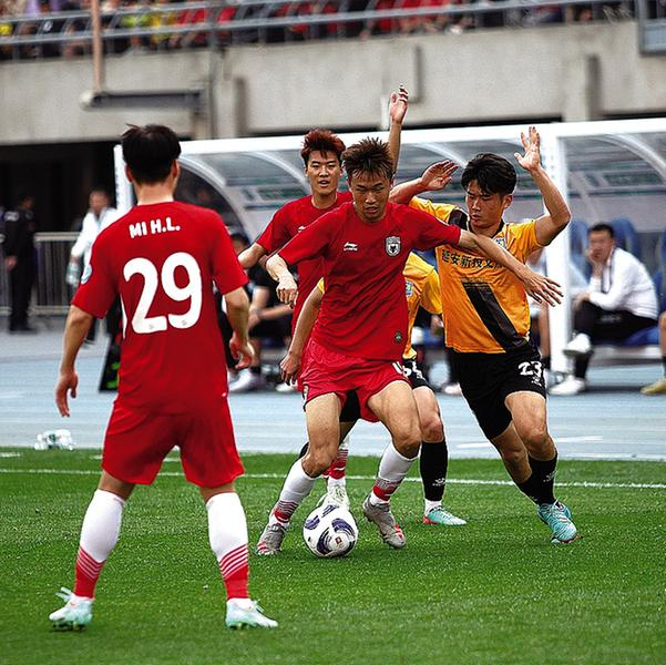 中乙联赛上演陕西德比 陕西联合五球大胜西安荣海|陕西|球员|荣海