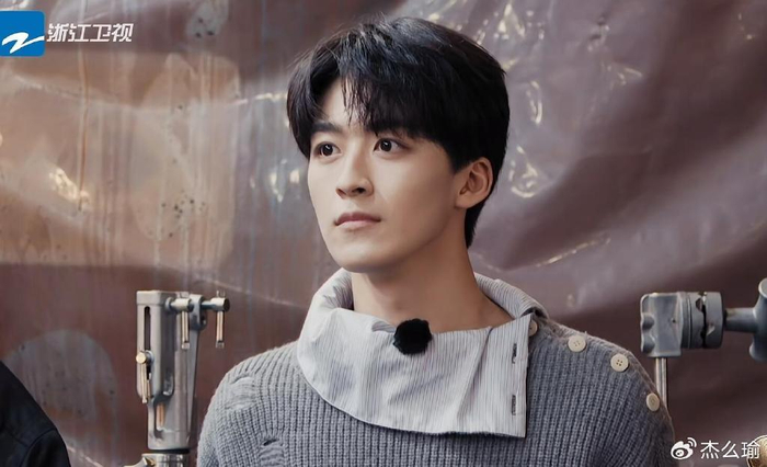 要没有纪凌尘事件,这3人必被骂,这3人必被夸,这1人必不能出圈|焉栩嘉