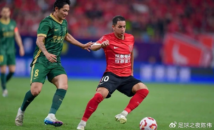 成都蓉城VS北京国安：凤凰山保卫战，蓉城内讧未平，国安残阵西征