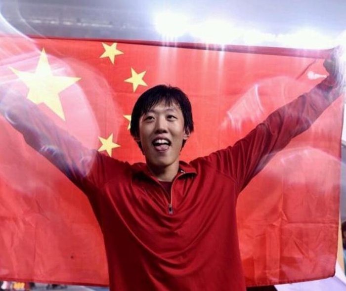 复出不是为了钱,4千万粉丝网红从未带货|张国伟|跳高|中国_新浪新闻