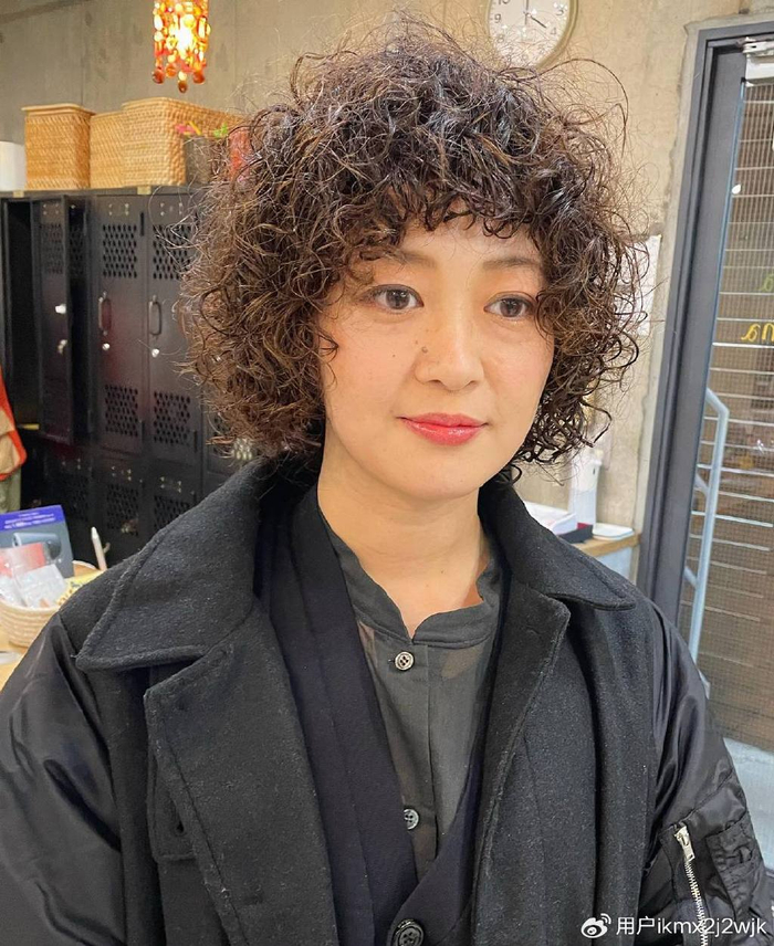 女人想变美,不要错过全头烫,不论脸大脸小都适合|烫发|发型|卷曲度