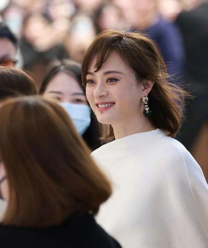 孙俪算不算大美人这一次41岁的她打了多少内娱的白幼瘦