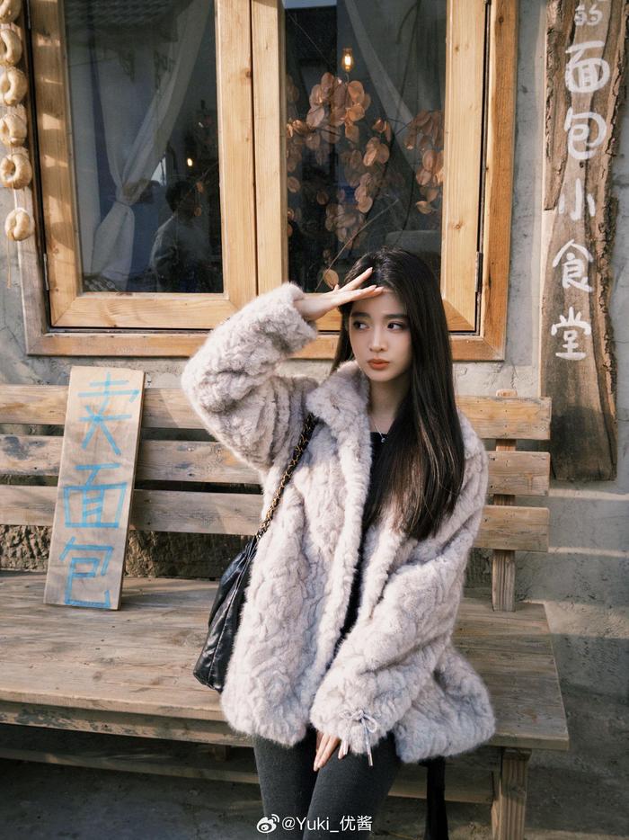 ︎pl????g 一点一滴都是生活里的幸福