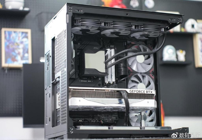 z790芯片组,支持第13代和第14代intel core,pentium gold和celeron