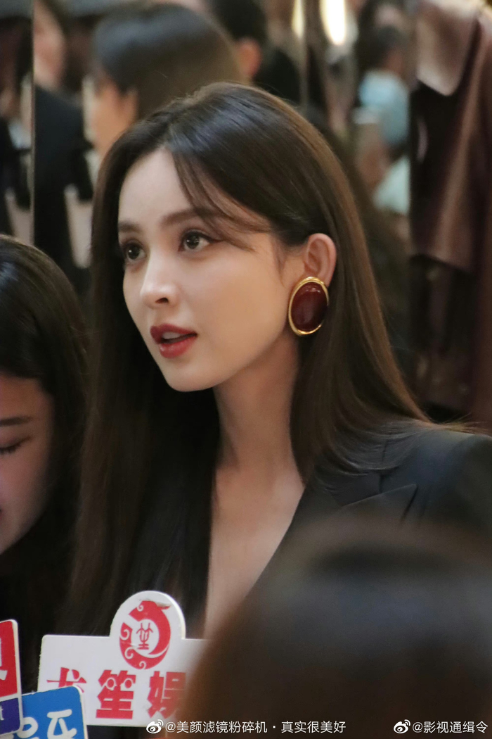 已经打假了呀来看点古力娜扎绝美生图