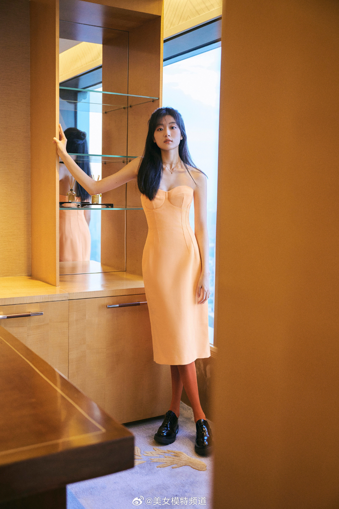 孙千好身材写真大片