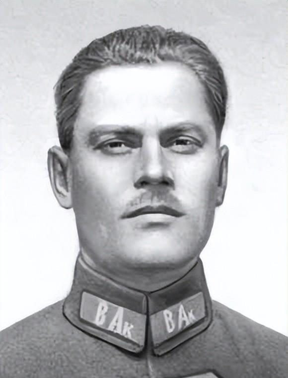 5月攻势双方空军碰撞,红军先声夺人,波兰不甘示弱|谢尔盖耶夫|斯帕达