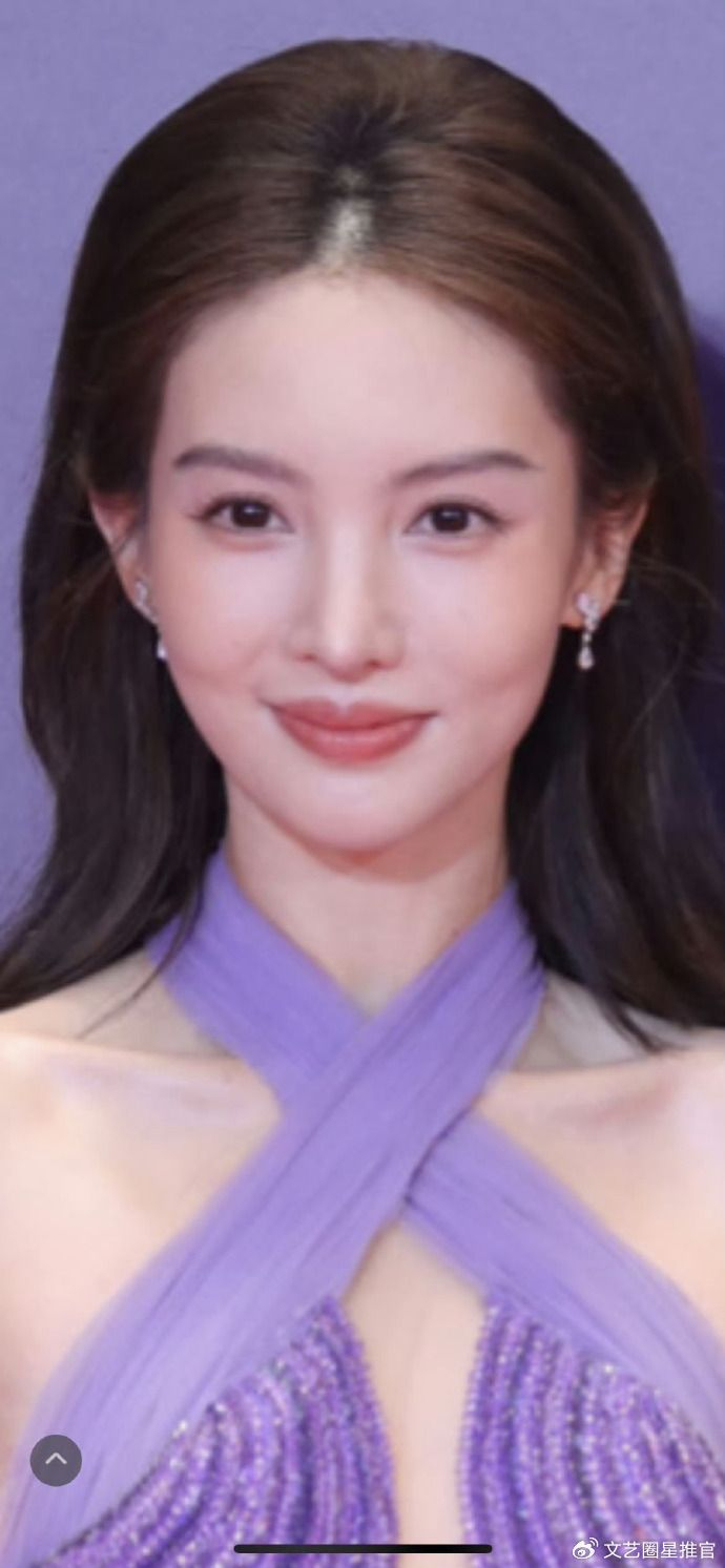 尖叫之夜女明星怼脸生图:杨幂脸型崎岖,刘诗诗皱纹深,金晨秃了|尖叫